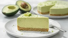 Zartheit in jedem Löffel: So backst du den perfekten Avocado-Käsekuchen